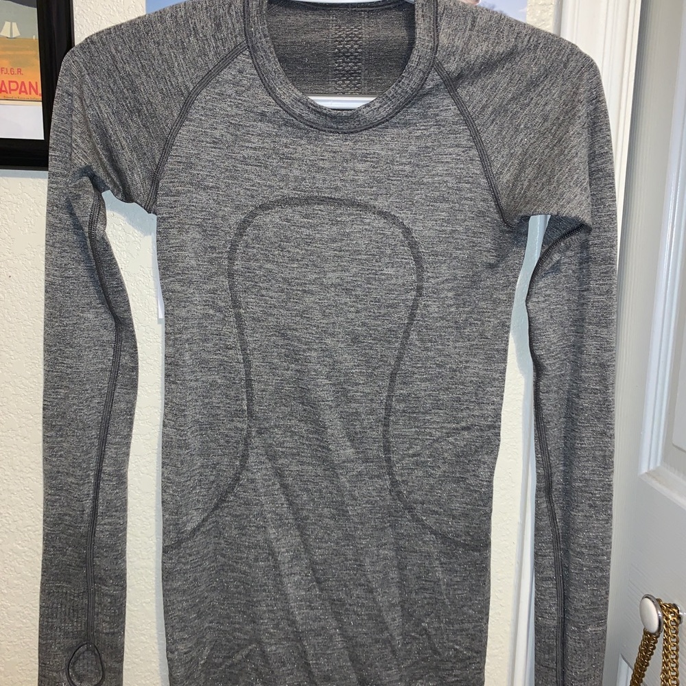 Lululemon swiftly long sleeve glitter top